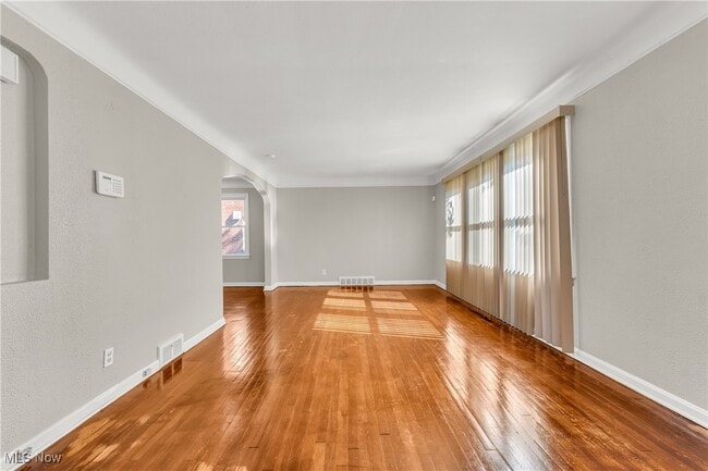 1482 Genesee Rd
