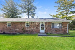 3319 Upper Valley Pike in Springfield, OH - Building Photo