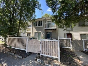 12782 Cara Dr in Woodbridge, VA - Building Photo - Building Photo