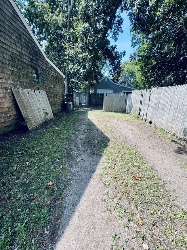 property at 116 Elder Dr