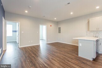 1917 N 7th St in Philadelphia, PA - Building Photo - Building Photo