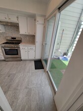 11033 Massachusetts AvenueApt 4 in Los Angeles, CA - Building Photo - Building Photo