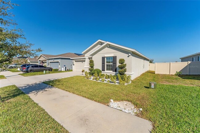 1395 Lassen St in Haines City, FL - Foto de edificio - Building Photo