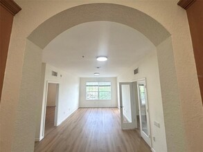 3314 Robert Trent Jones Dr in Orlando, FL - Building Photo - Building Photo