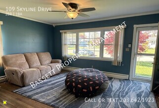 109 Skyline Dr in West Haven, CT - Building Photo - Building Photo