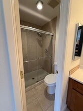 7006 Locust Ct in Dublin, CA - Building Photo - Building Photo