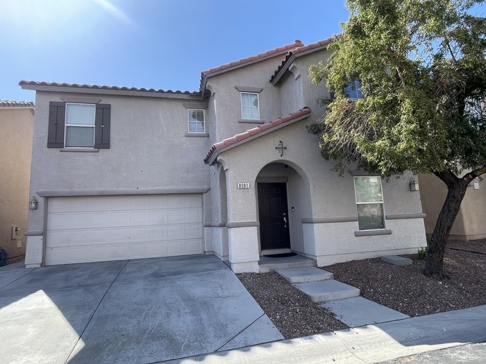 8081 Windmill Villa St in Las Vegas, NV - Building Photo