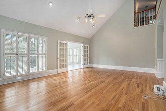 1689 Harts Run in Chamblee, GA - Foto de edificio - Building Photo