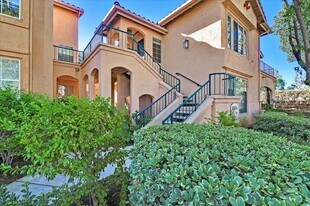 18614 Caminito Cantilena in San Diego, CA - Building Photo