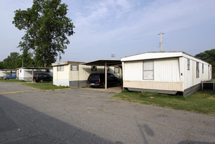 7900 Us-165 Hwy Apartments