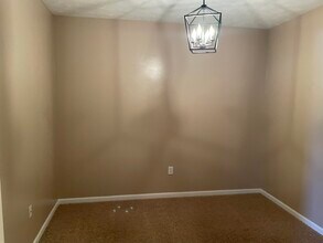 1153 Fairman Way in Florence, KY - Building Photo - Building Photo