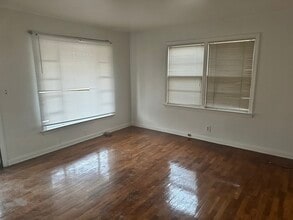 3130 Fulton St in Saginaw, MI - Building Photo - Building Photo