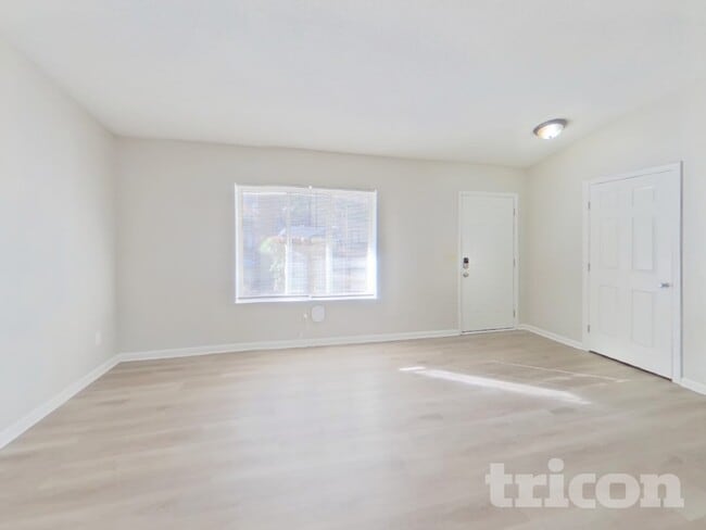 201 Raintree Dr in Irmo, SC - Building Photo - Building Photo