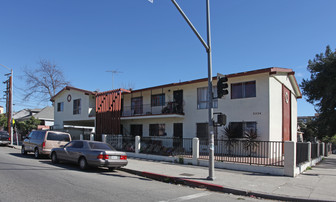 2524 Griffith Ave Apartments