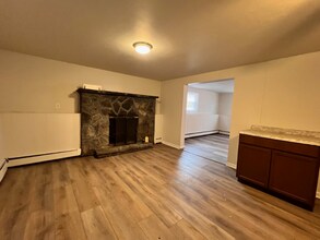 92 Shaker Rd in Albany, NY - Building Photo - Building Photo