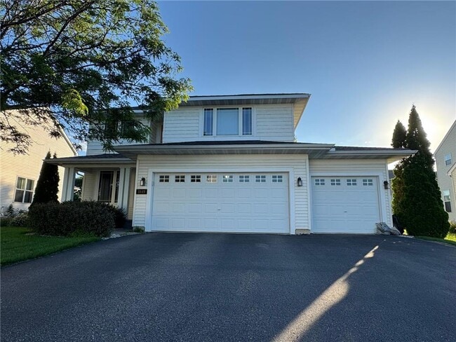 1849 Penstemon Ln