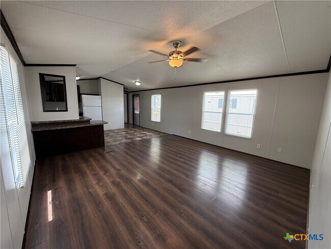 1035 Ferryboat Ln in New Braunfels, TX - Building Photo - Building Photo