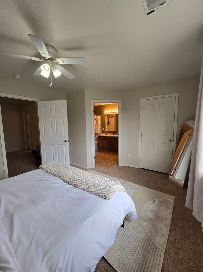 2465 Theresea Ln in Grand Junction, CO - Building Photo - Building Photo