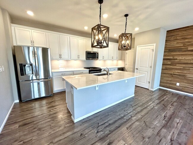 property at 21873 E Quincy Pl