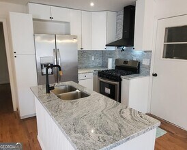 635 Albert St NW in Atlanta, GA - Building Photo - Building Photo