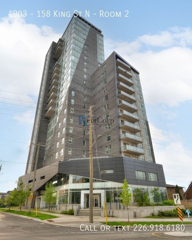 property at 158-1158 King St N