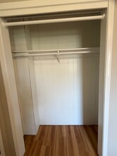 1215 N 7th St in Lansing, KS - Foto de edificio - Building Photo