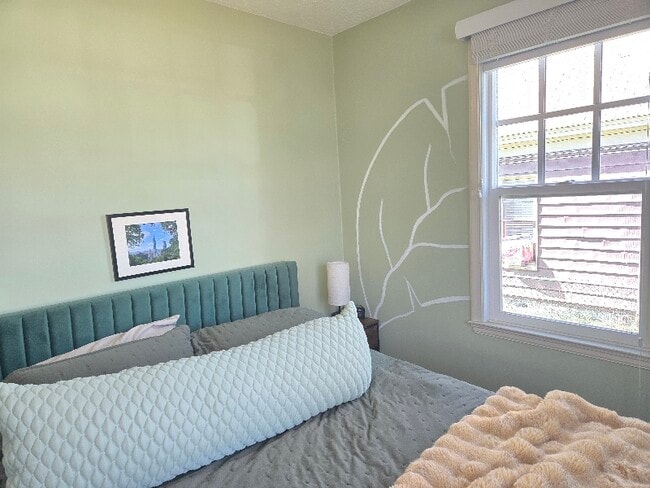 745 Lennox St in Midvale, UT - Building Photo - Building Photo