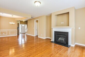141 Hutson Ln in Clayton, NC - Building Photo - Building Photo