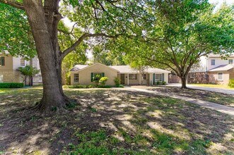 3727 W Biddison St in Fort Worth, TX - Building Photo - Building Photo