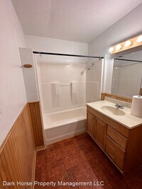 118 Cottonwood St photo'