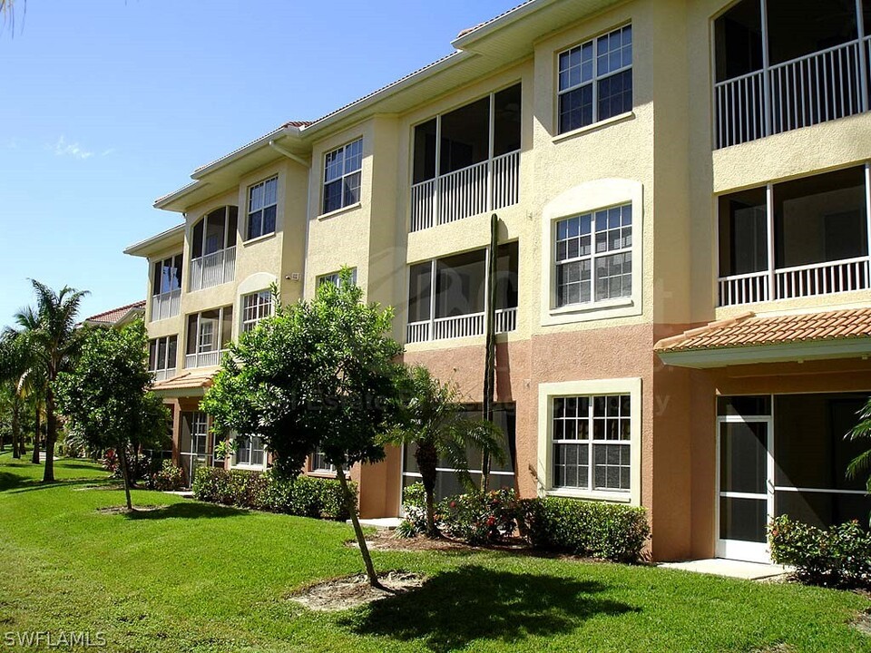 1141 Van Loon Commons Cir in Cape Coral, FL - Building Photo