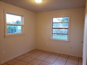 353 Pearlwood St in Orlando, FL - Building Photo - Building Photo