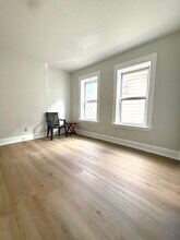 189 Daly Ave, Unit First Floor - 3 BR in New Britain, CT - Building Photo - Building Photo