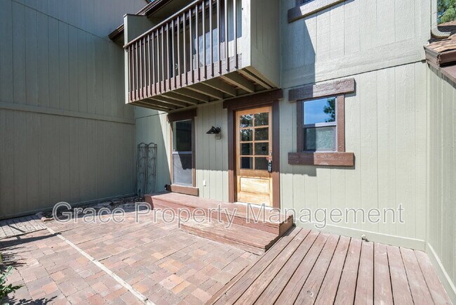 4608 Greenbriar Ct in Boulder, CO - Building Photo - Building Photo