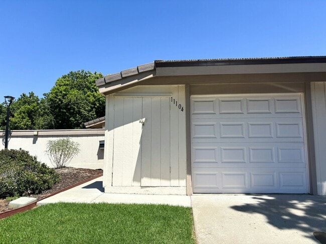 property at 11104 Poblado Rd