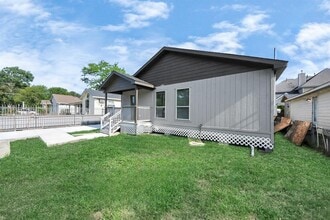 609 E Wellington St in Houston, TX - Building Photo - Building Photo