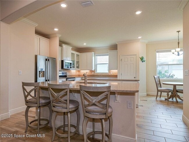 property at 2529 St Lucia Cir