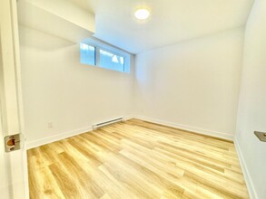 2693 Bd Pie-IX in Montréal, QC - Building Photo - Building Photo