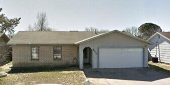 6123 35th St in Lubbock, TX - Building Photo