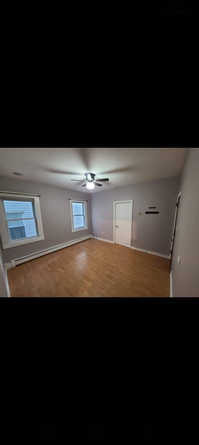 322 Pershing Ave, Unit 322