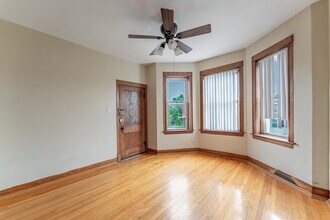2104 S 49th Ave in Cicero, IL - Building Photo - Building Photo