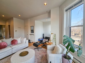 1808 N Clark St in Chicago, IL - Building Photo - Building Photo