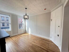 492 Monmouth St in Jersey City, NJ - Building Photo - Building Photo