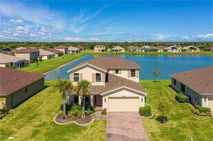 10120 Verona Manor in Vero Beach, FL - Building Photo
