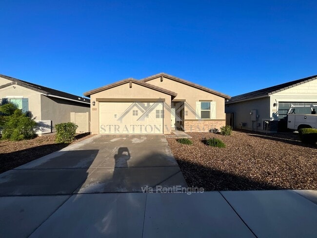 property at 2942 Kim Dr