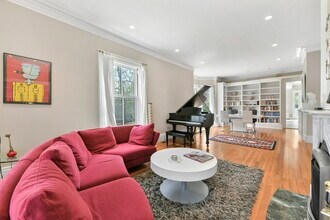 38 Lakeview Ave in Cambridge, MA - Building Photo - Building Photo