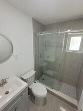 2823 Polk St in Hollywood, FL - Building Photo - Building Photo