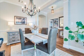 6925 Via Correto Dr in Austin, TX - Building Photo - Building Photo
