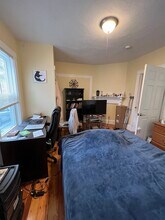 2 Gilson Ter, Unit 1 in Somerville, MA - Foto de edificio - Building Photo