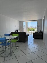 7921 Byron Ave in Miami Beach, FL - Building Photo - Building Photo